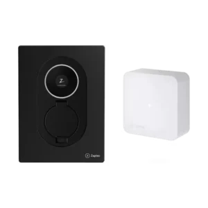 Zaptec Go 2 laddbox med display, framifrån med sense lastbalanserare